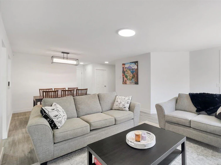 205-14993 101a, Surrey, BC, V3R 0T1 - 5