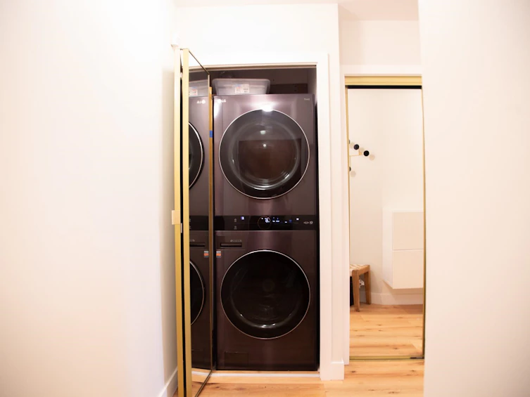 201-2733 Chandlery Place, Vancouver, BC, V5S 4V3 - 6