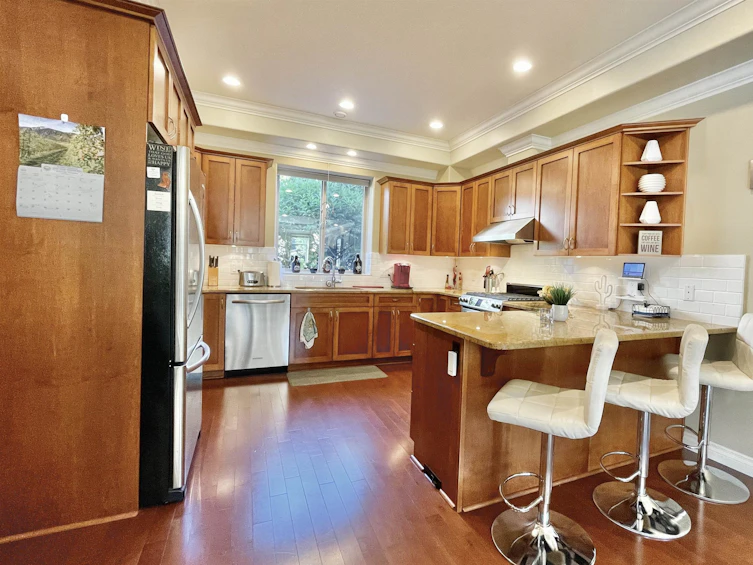 6155 Highmoor Place, Sechelt, BC, V7Z 0L1 - 10