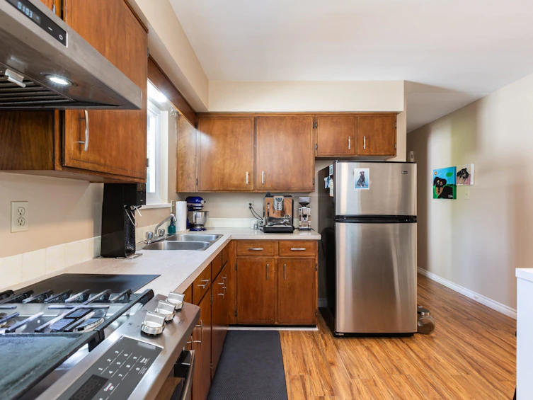 15873 Vine Avenue, Surrey, BC, V4B 2T5 - 8