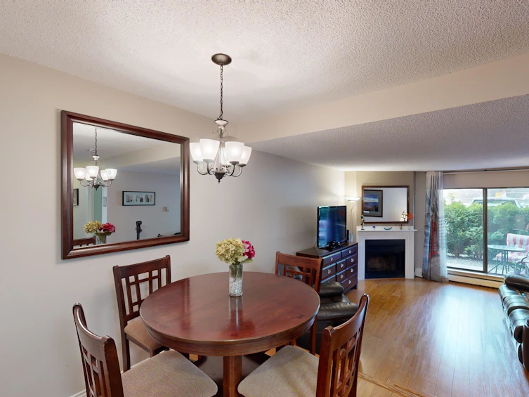 2104-13819 100 Avenue, Surrey, BC, V3T 5L1 - 3