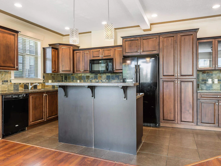 100-45893 Chesterfield Avenue, Chilliwack, BC, V2P 1M5 - 10