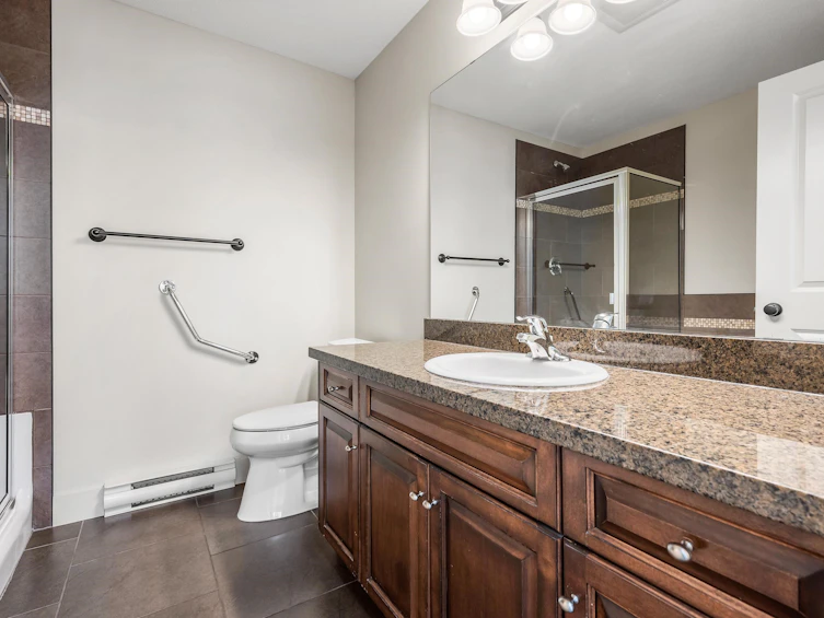 100-45893 Chesterfield Avenue, Chilliwack, BC, V2P 1M5 - 25