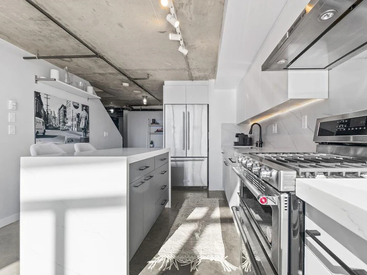 1006-289 Alexander Street, Vancouver, BC, V6A 4H6 - 12