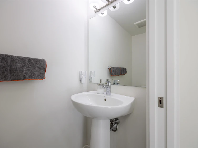205-16433 Watson Drive, Surrey, BC, V4N 6R9 - 8