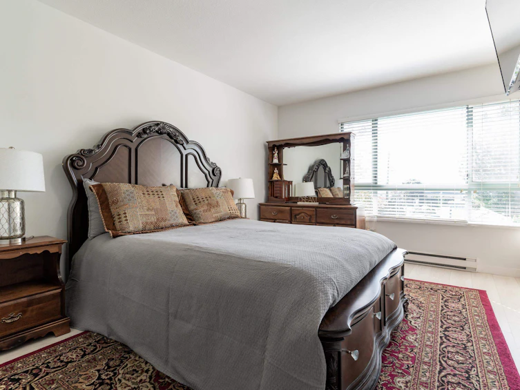 309-223 Mountain Highway, North Vancouver, BC, V7J 3V3 - 3