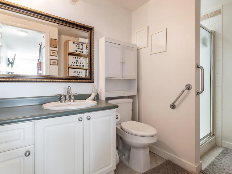 309-223 Mountain Highway, North Vancouver, BC, V7J 3V3 - 17