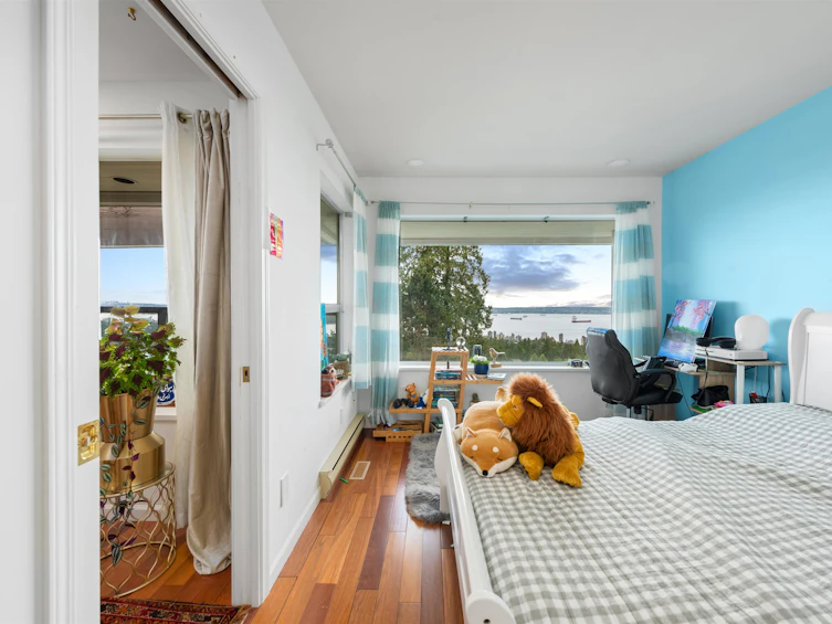 2206 Westhill Drive, West Vancouver, BC, V7S 2Z5 - 19
