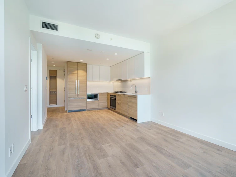 1908-1045 Austin Avenue, Coquitlam, BC, V3K 0G9 - 11