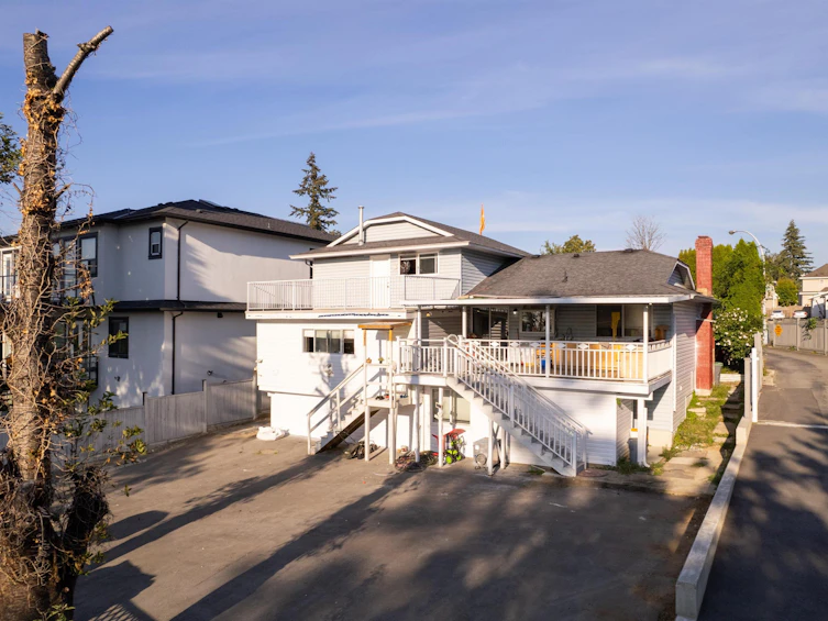 10823 129a Street, Surrey, BC, V3T 3K5 - 9