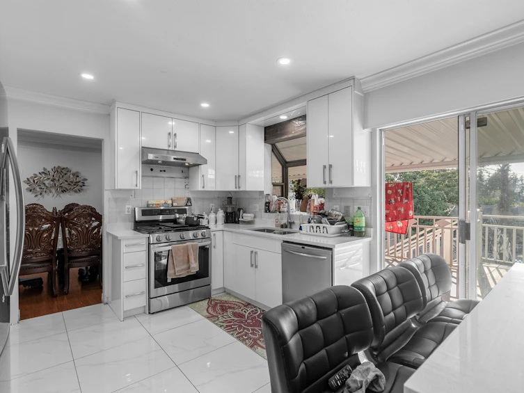10823 129a Street, Surrey, BC, V3T 3K5 - 23