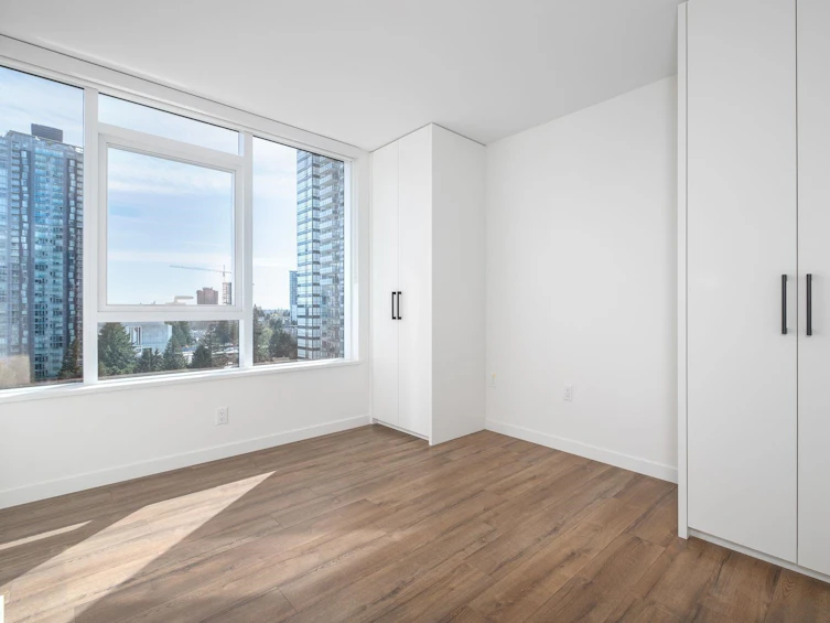 1408-10448 University, Surrey, BC, V3T 0S7 - 4