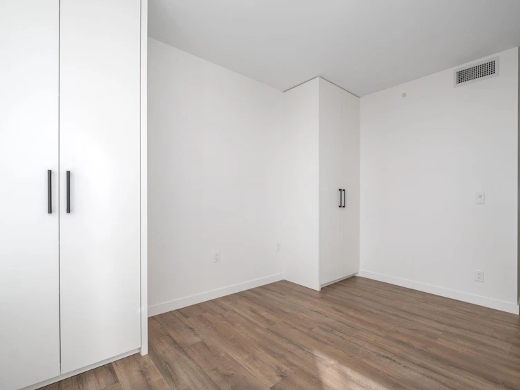 1408-10448 University, Surrey, BC, V3T 0S7 - 6