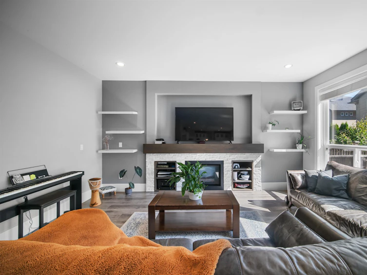 6038 145 Street, Surrey, BC, V3S 4R4 - 4