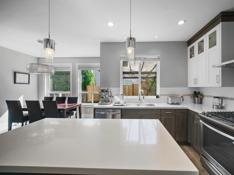 6038 145 Street, Surrey, BC, V3S 4R4 - 6