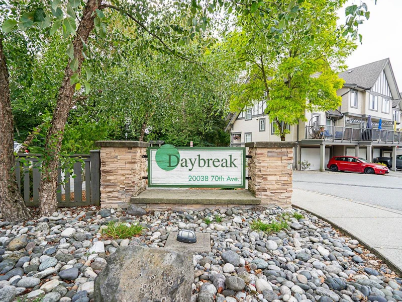11 - 20038 70th Avenue, Langley BC V2Y 0B4