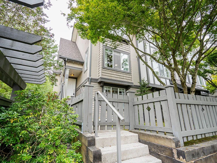11-20038 70 Avenue, Langley, BC, V2Y 0B4 - 3