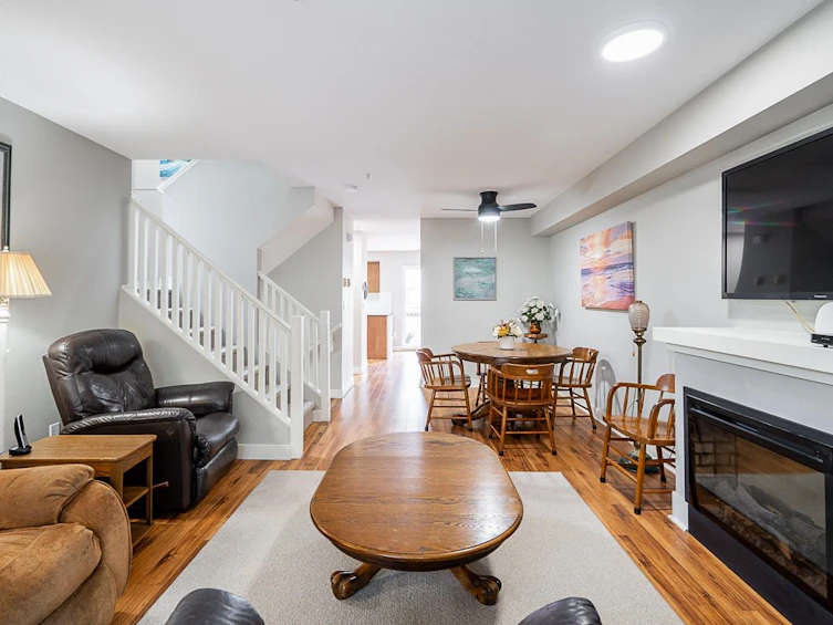11-20038 70 Avenue, Langley, BC, V2Y 0B4 - 12