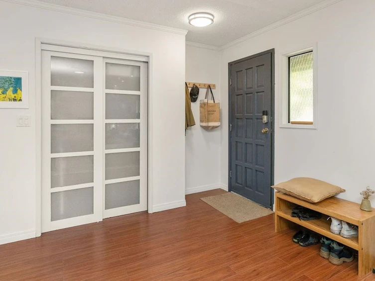 8019 Cooper Road, Halfmoon Bay, BC, V7Z 1A6 - 4