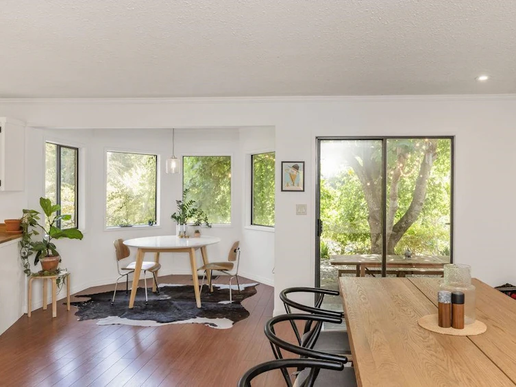 8019 Cooper Road, Halfmoon Bay, BC, V7Z 1A6 - 13