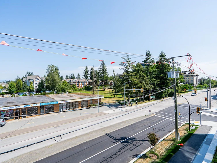 304-1588 Johnston Road, Surrey, BC, V4B 0C5 - 13