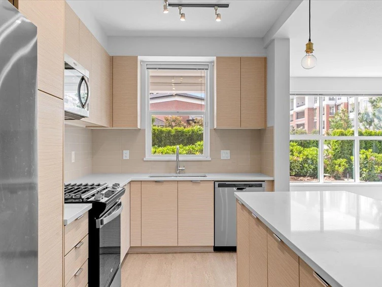 B105-8150 207 Street, Langley, BC, V2Y 4J3 - 5