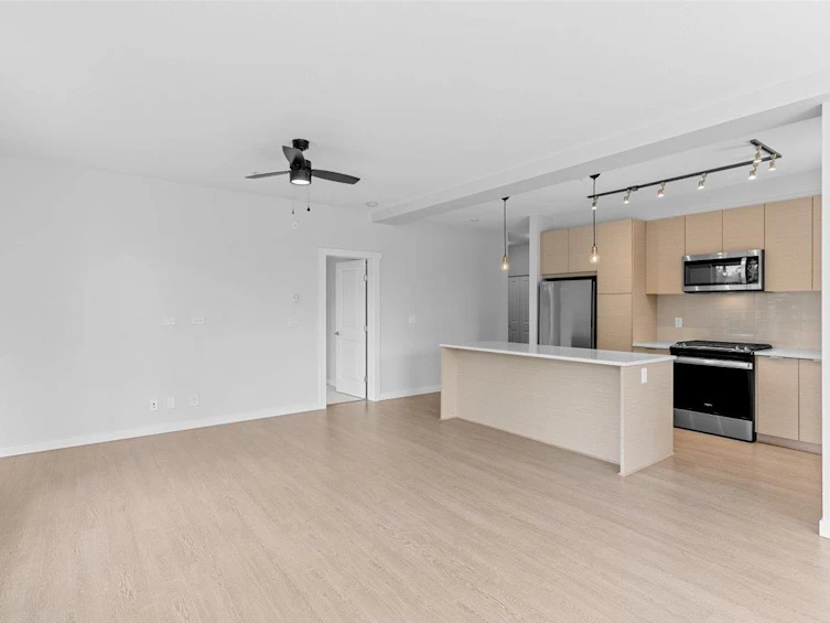 B105-8150 207 Street, Langley, BC, V2Y 4J3 - 8