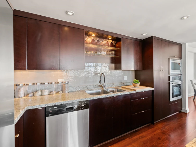 10A-1568 West 12th Avenue, Vancouver, BC, V6J 2E1 - 11