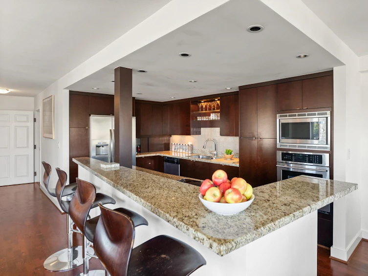 10A-1568 West 12th Avenue, Vancouver, BC, V6J 2E1 - 13