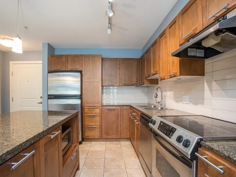202-19673 Meadow Gardens Way, Pitt Meadows, BC, V3Y 0A1 - 5