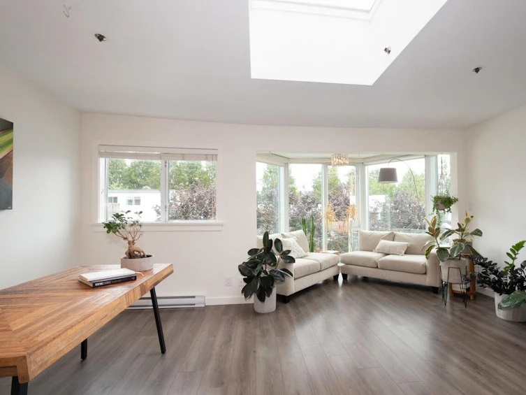 PH8-2238 Eton Street, Vancouver, BC, V5L 1C8 - 3