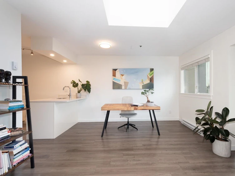 PH8-2238 Eton Street, Vancouver, BC, V5L 1C8 - 4