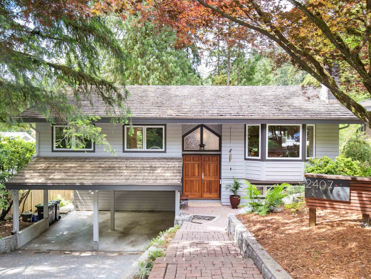 2407 Treetop Lane, North Vancouver, BC, V7H 2K6 - 2