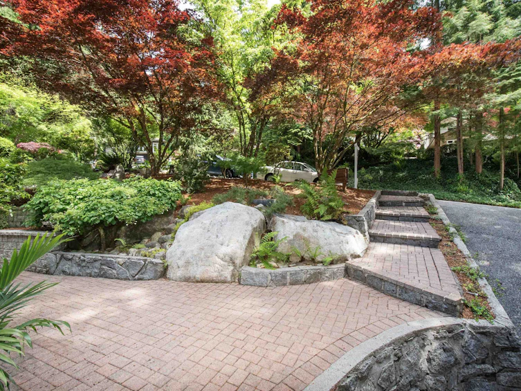 2407 Treetop Lane, North Vancouver, BC, V7H 2K6 - 3