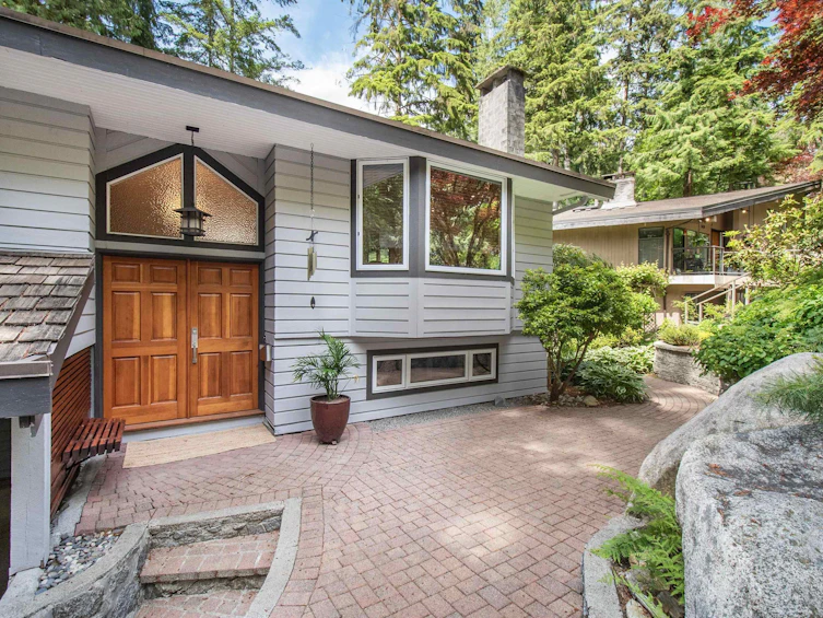 2407 Treetop Lane, North Vancouver, BC, V7H 2K6 - 4