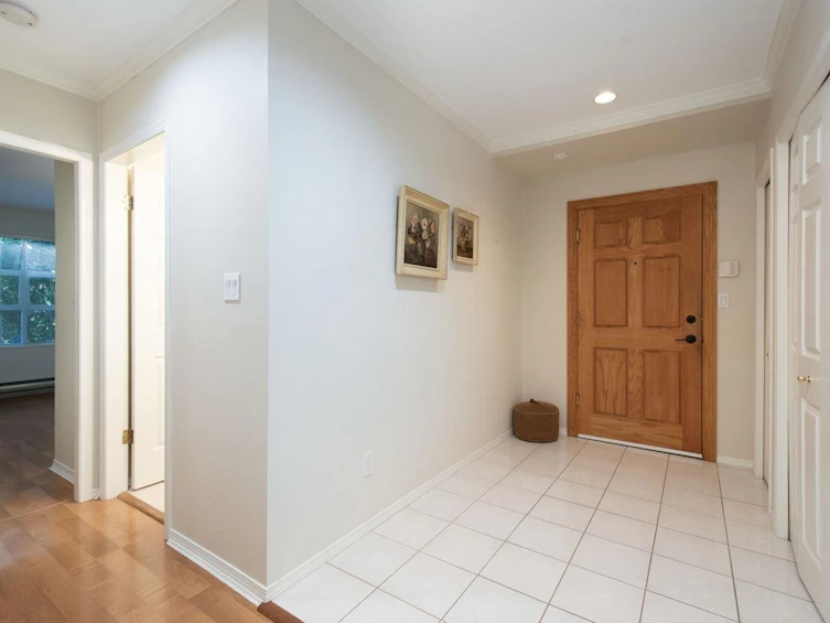 102-3393 Capilano Crescent, North Vancouver, BC, V7R 4W7 - 13