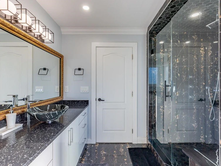 8835 164 Street, Surrey, BC, V4N 1A1 - 18