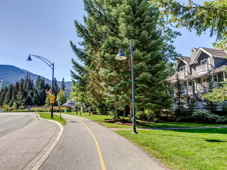 403-4405 Blackcomb Way, Whistler, BC, V8E 0X7 - 24