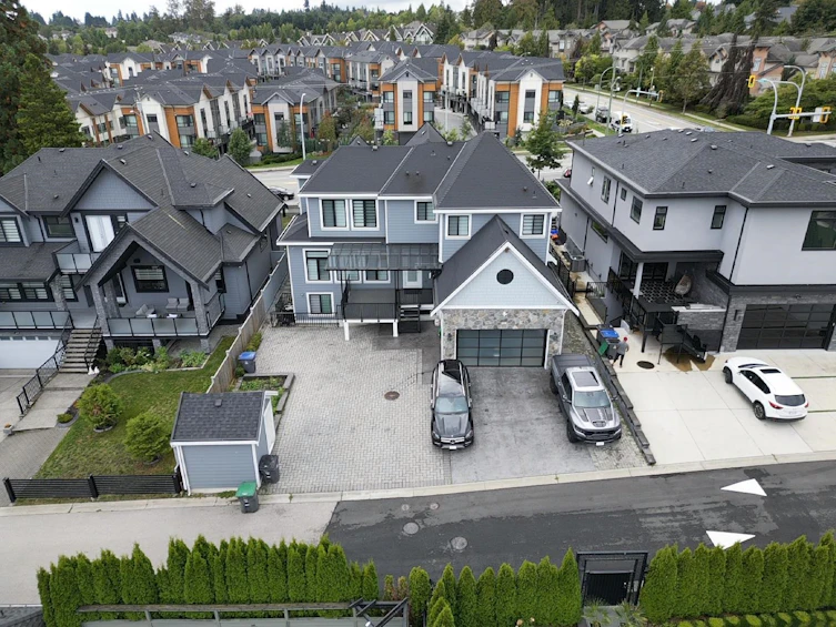 5818 152 Street, Surrey, BC, V3S 3K5 - 4