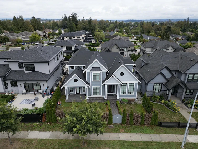 5818 152 Street, Surrey, BC, V3S 3K5