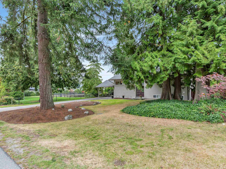 905 Crestwood Drive, Coquitlam, BC, V3J 5S4 - 4