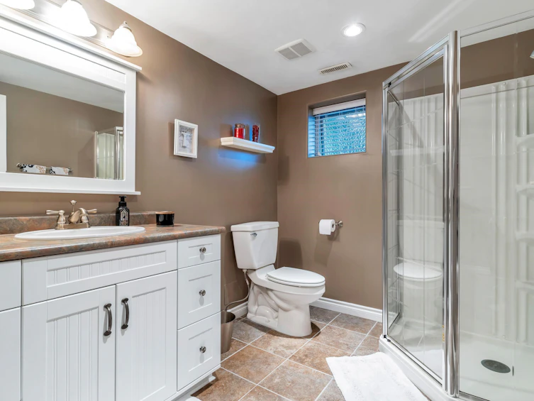 905 Crestwood Drive, Coquitlam, BC, V3J 5S4 - 30