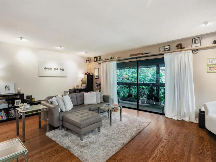 2901 Capilano Road, North Vancouver, BC, V7R 4H4 - 3