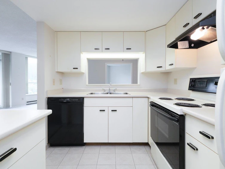 404-995 Roche Point Drive, North Vancouver, BC, V7H 2X4 - 7