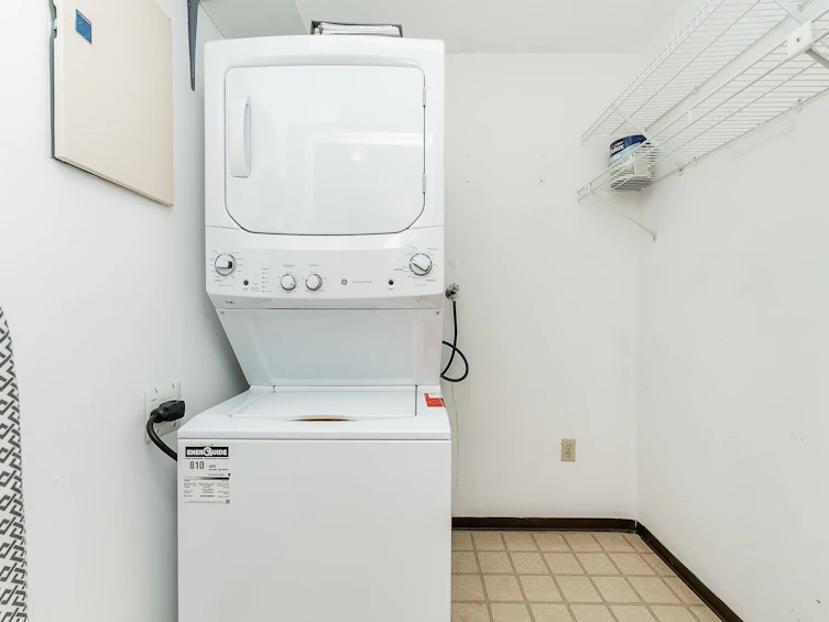 203-7511 Minoru Boulevard, Richmond, BC, V6Y 1Z3 - 22