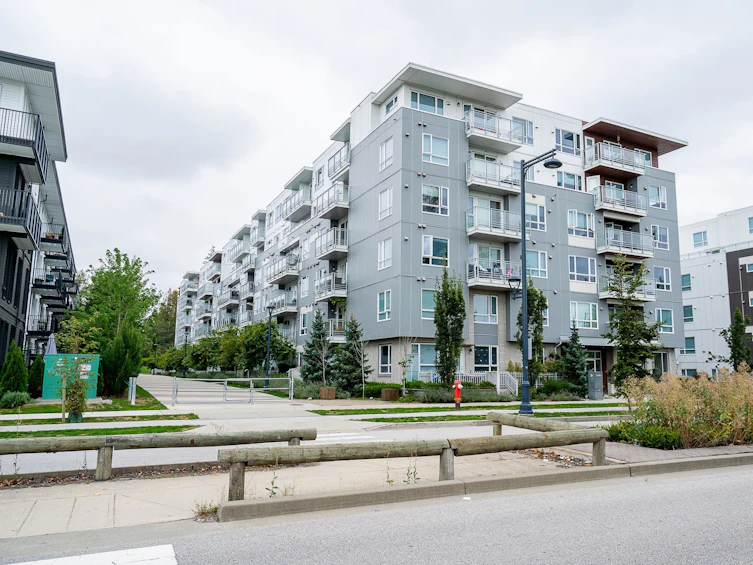 203-13963 105, Surrey, BC, V3T 0M9 - 35