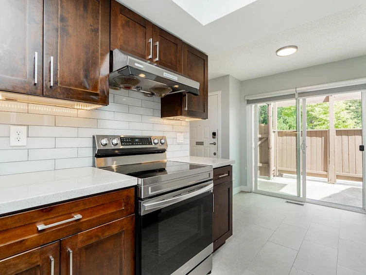 6953 Arlington Street, Vancouver, BC, V5S 3P1 - 10