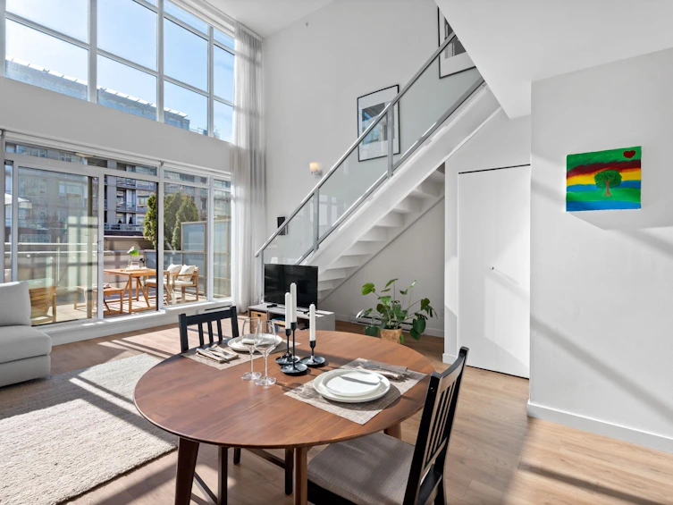 310-429 W 2nd Avenue, Vancouver, BC, V5Y 1E3 - 4