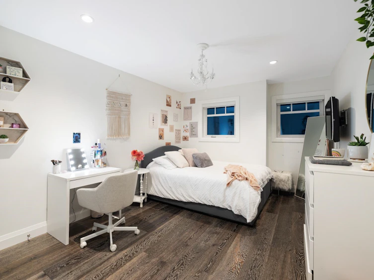905 Gale Place, Delta, BC, V4M 2P8 - 21