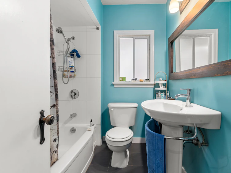 3648 Turner Street, Vancouver, BC, V5K 2J3 - 24